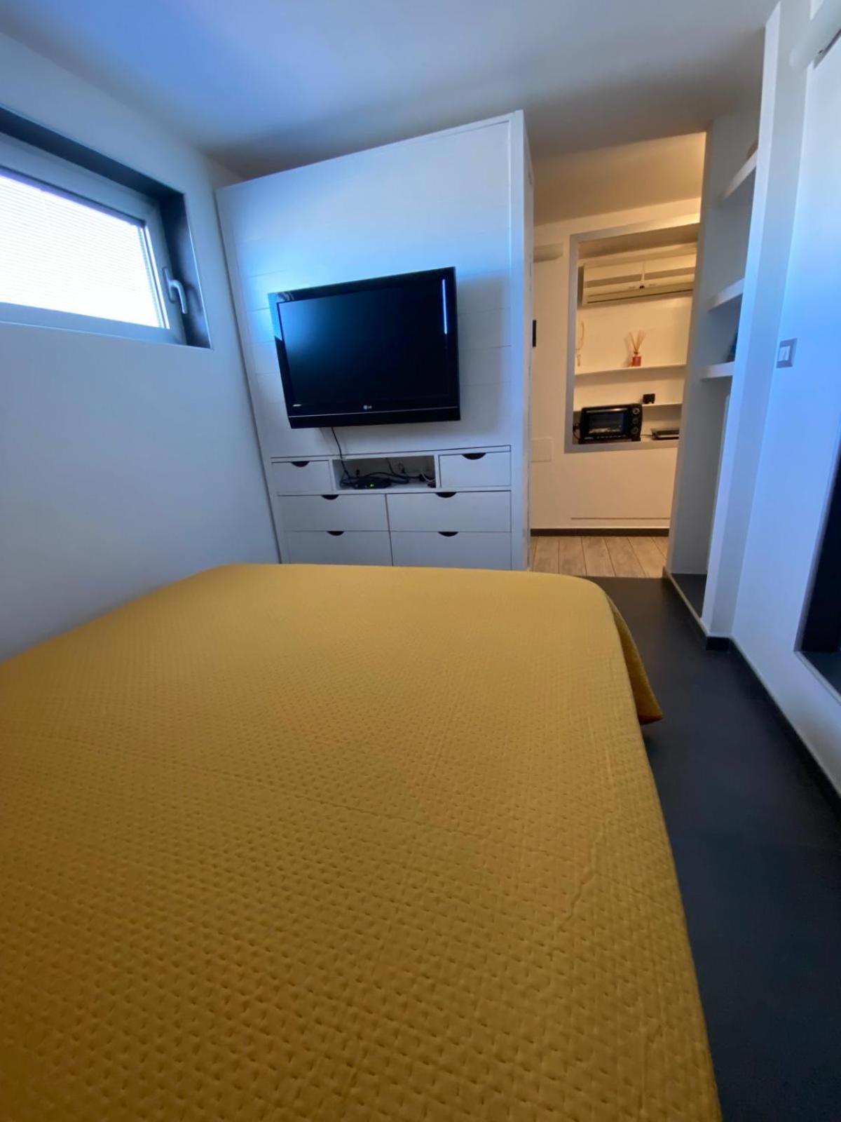 Hotel Attico Tra Cielo E Mare Margherita Di Savoia Esterno foto